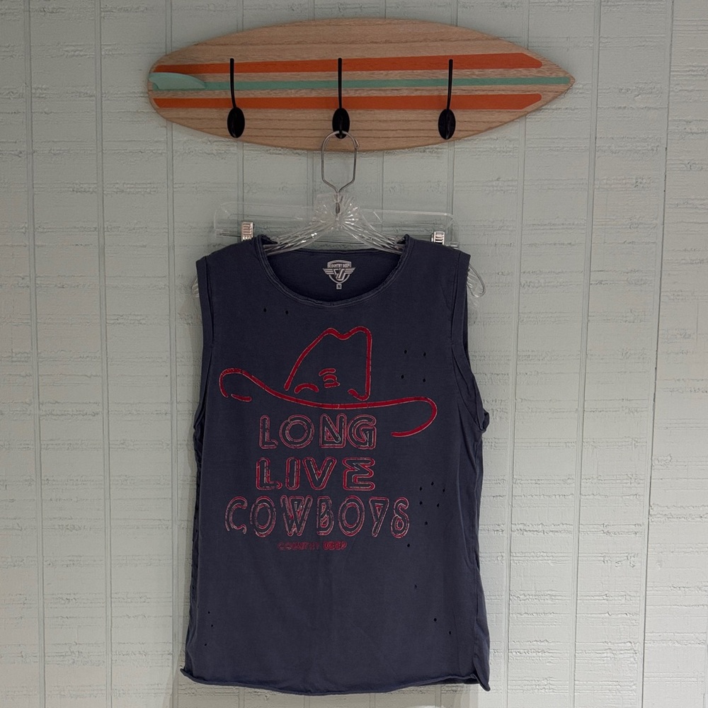 Country Deep Distressed Tank Top